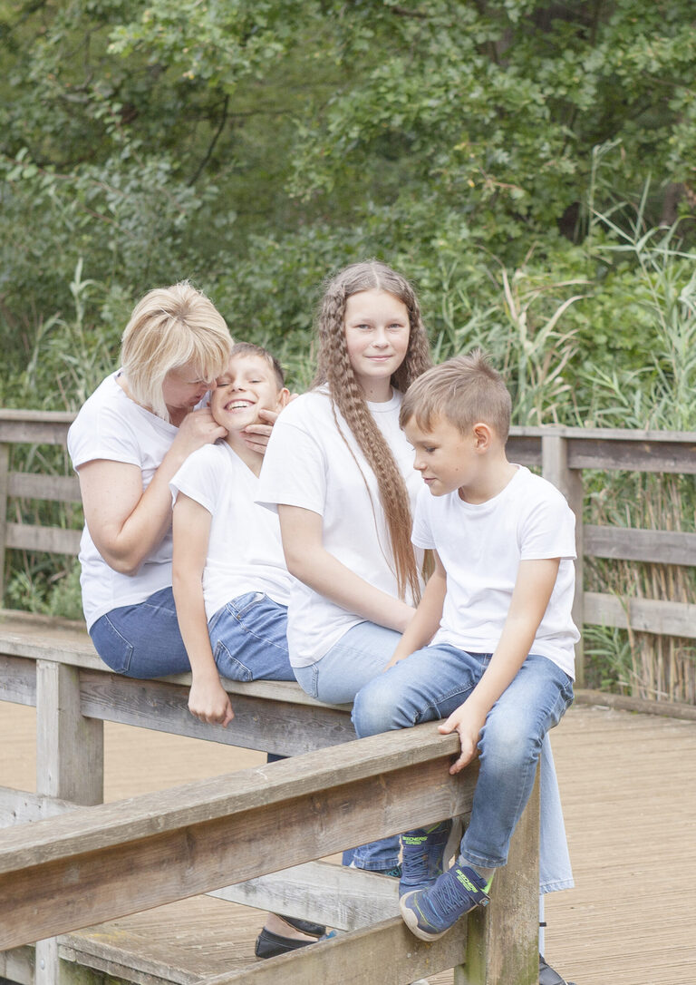 family photographer london_petitefeetphotography in Epping forest 